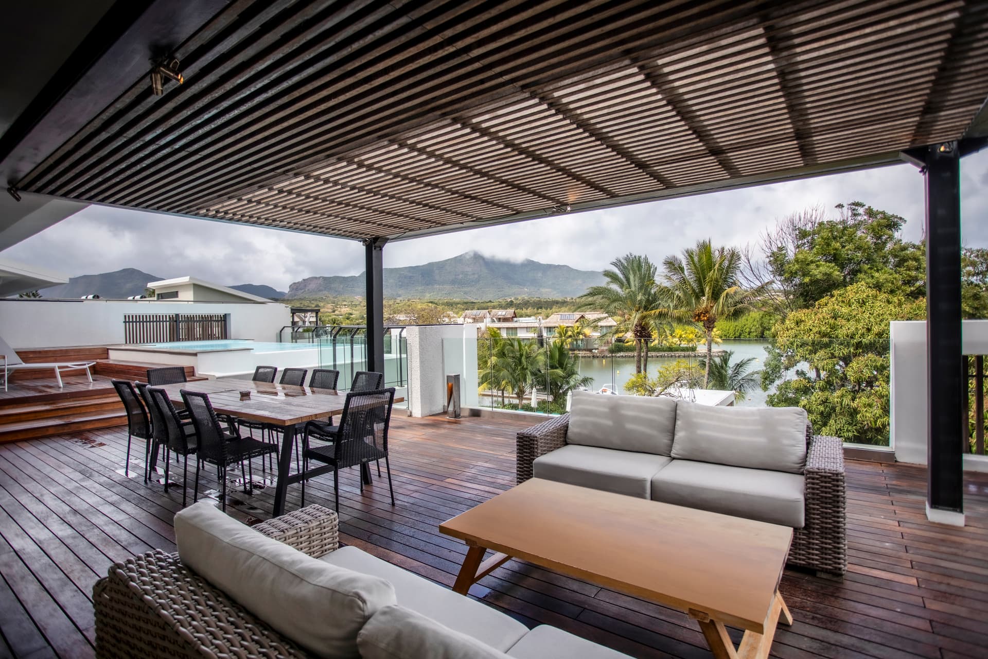 Exclusive penthouse with private pool