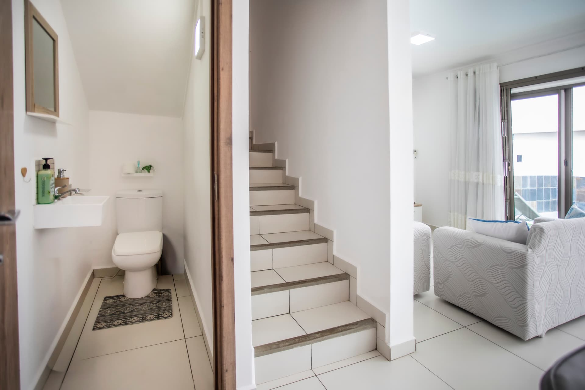 Stylish Central Three Bed Duplex with Private Pool